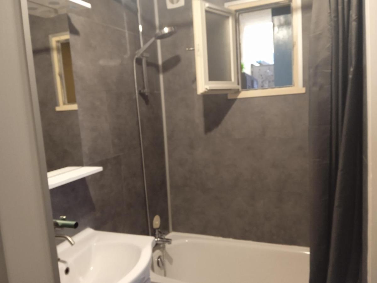 Appartement Familial - 2 Chambres Каутерец Екстериор снимка